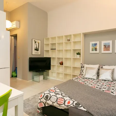 Apartment The Best Rent - Beautiful Near Loreto Metro Station *